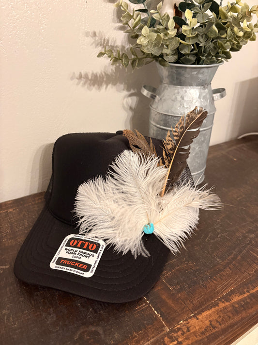 Feather Trucker Hat / Black
