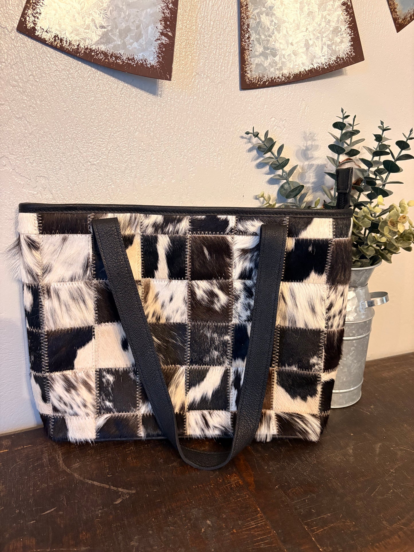 Black Leather Cowhide Stitched Purse