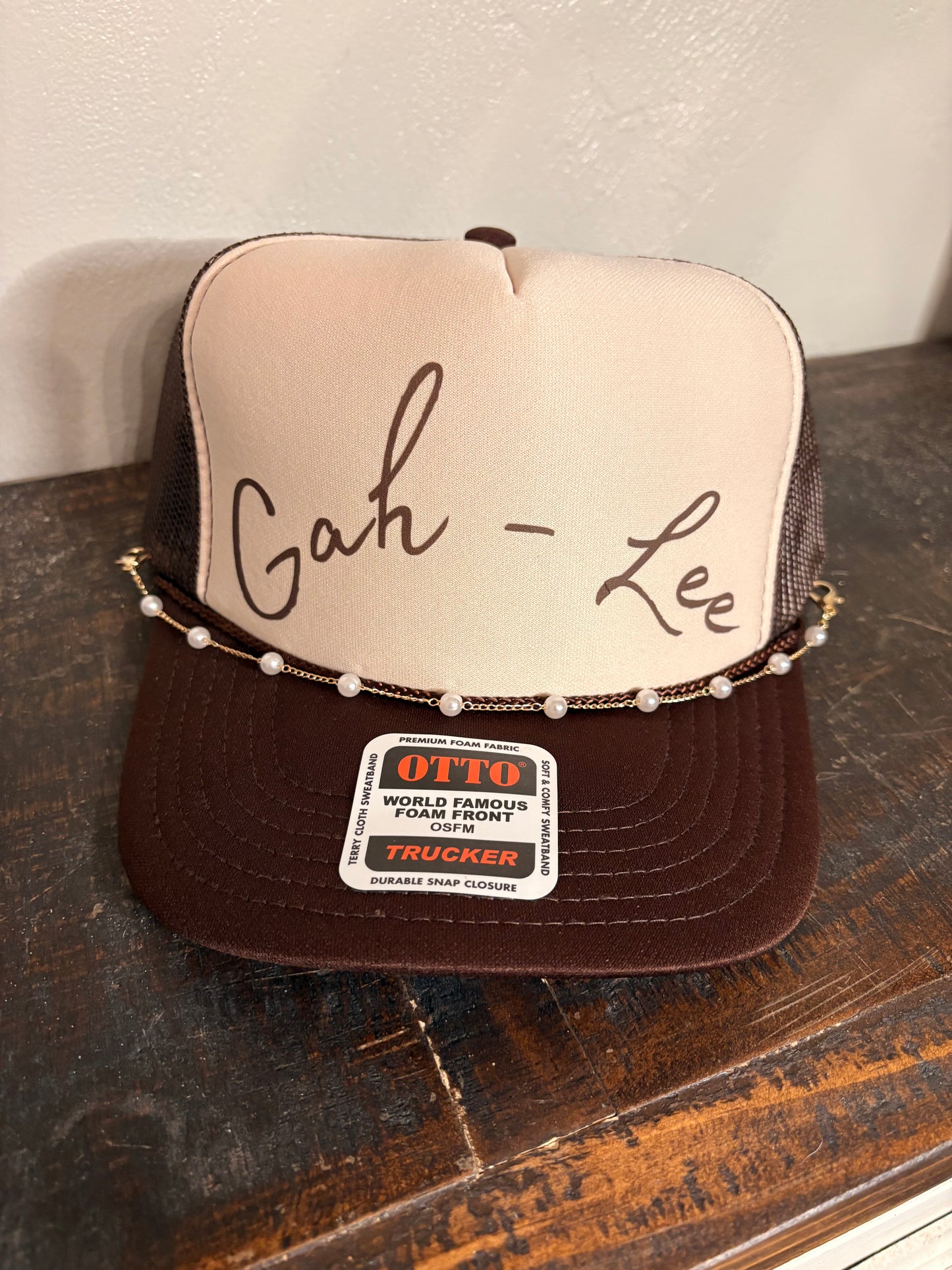 " Gah-Lee " Trucker Hat